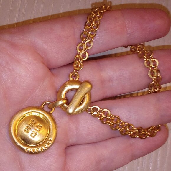 Givenchy Vintage Bracelet double Strand 4G Pendant